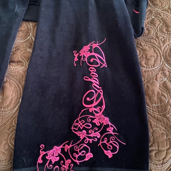 Women’s Coogie Velour Tracksuit - Picture 8 of 17